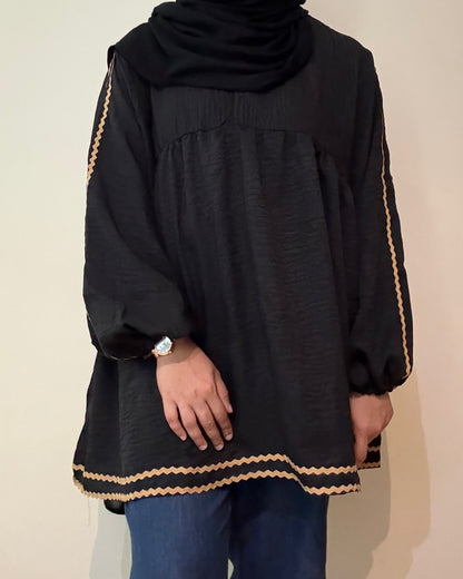 Embroidery linen blouse