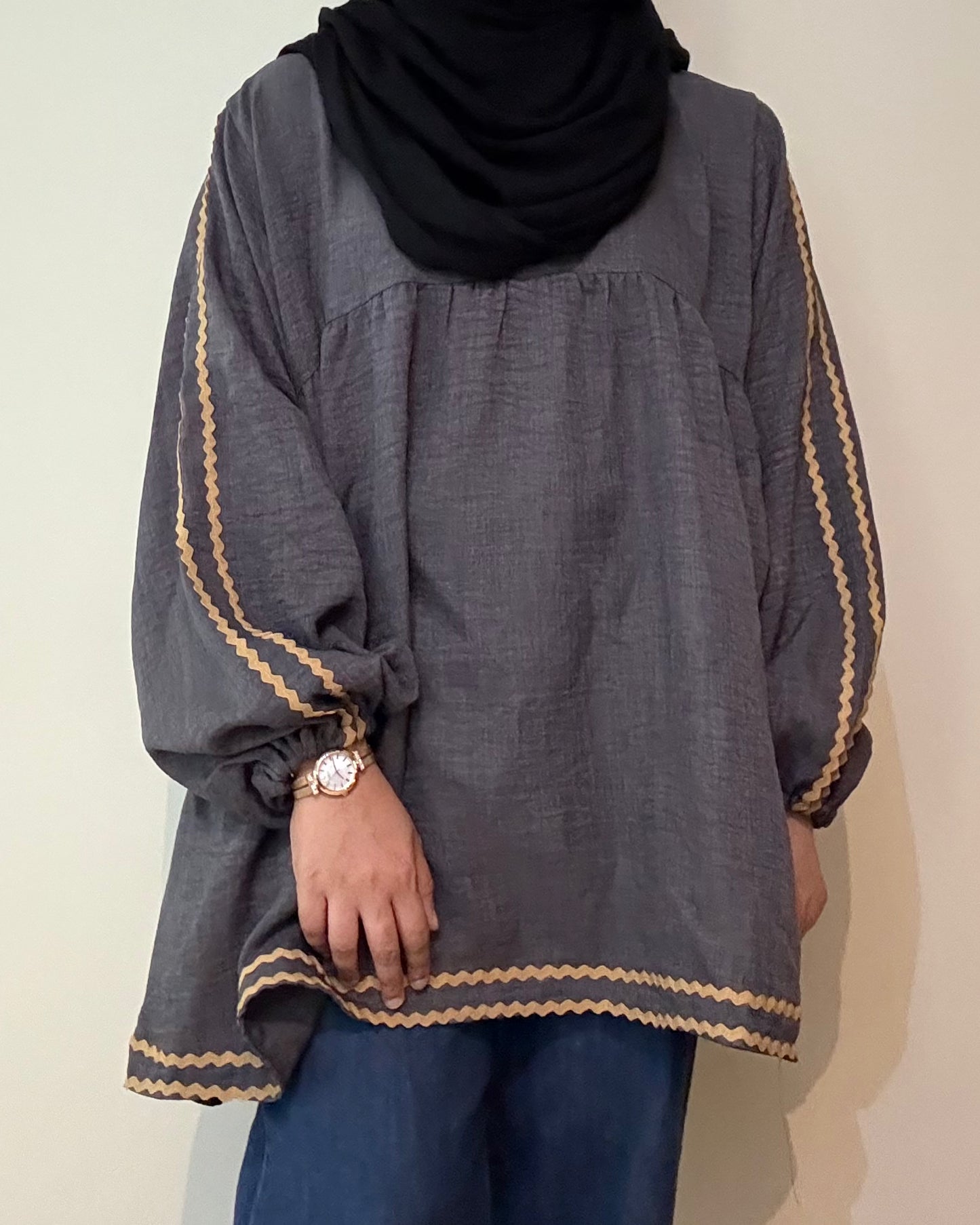 Embroidery linen blouse