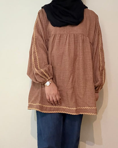 Embroidery linen blouse